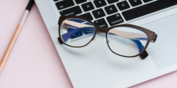 How to buy eyeglasses online?