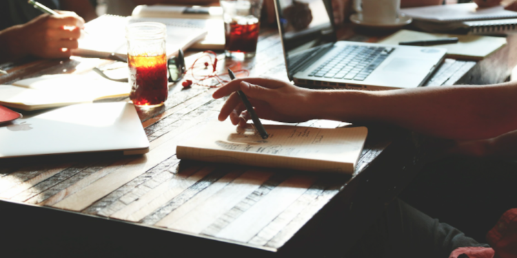 Calculated risks associated to trading business