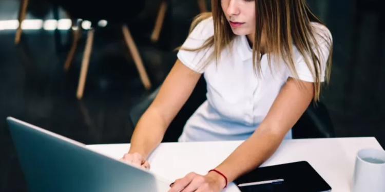 9 Advantages of Using Corporate Videos