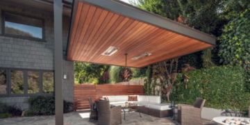 Choosing the Right Patio Roofing Covers for Your Business Front
