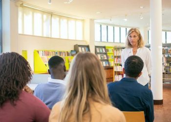 The drawbacks of group language courses