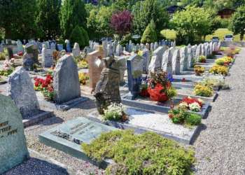 How to find the stonemasons to grave monuments?