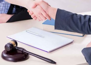 How Can Personal Injury Lawyers Help in the Case of Car Accidents?