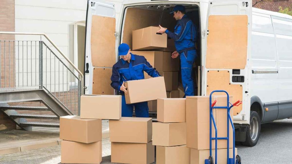 Why is it Crucial for Individuals to Hire a Reputable Moving Company?