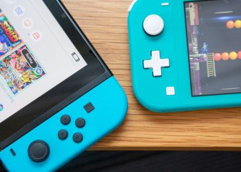 5 Handheld Games to Play When You’re Bored