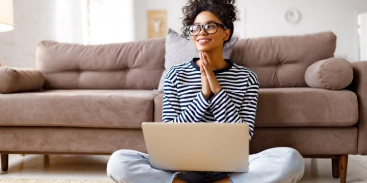 6 Things to Always Have With You During a Condo Move