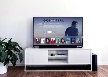 Modern Entertainment Devices Every Home Must Have