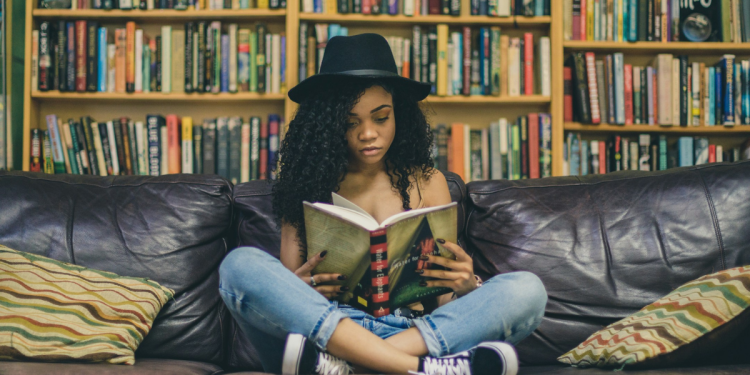 Tips for Building a Daily Reading Habit